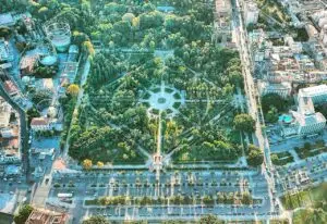 Vista aerea di un parco cittadino italiano siclia